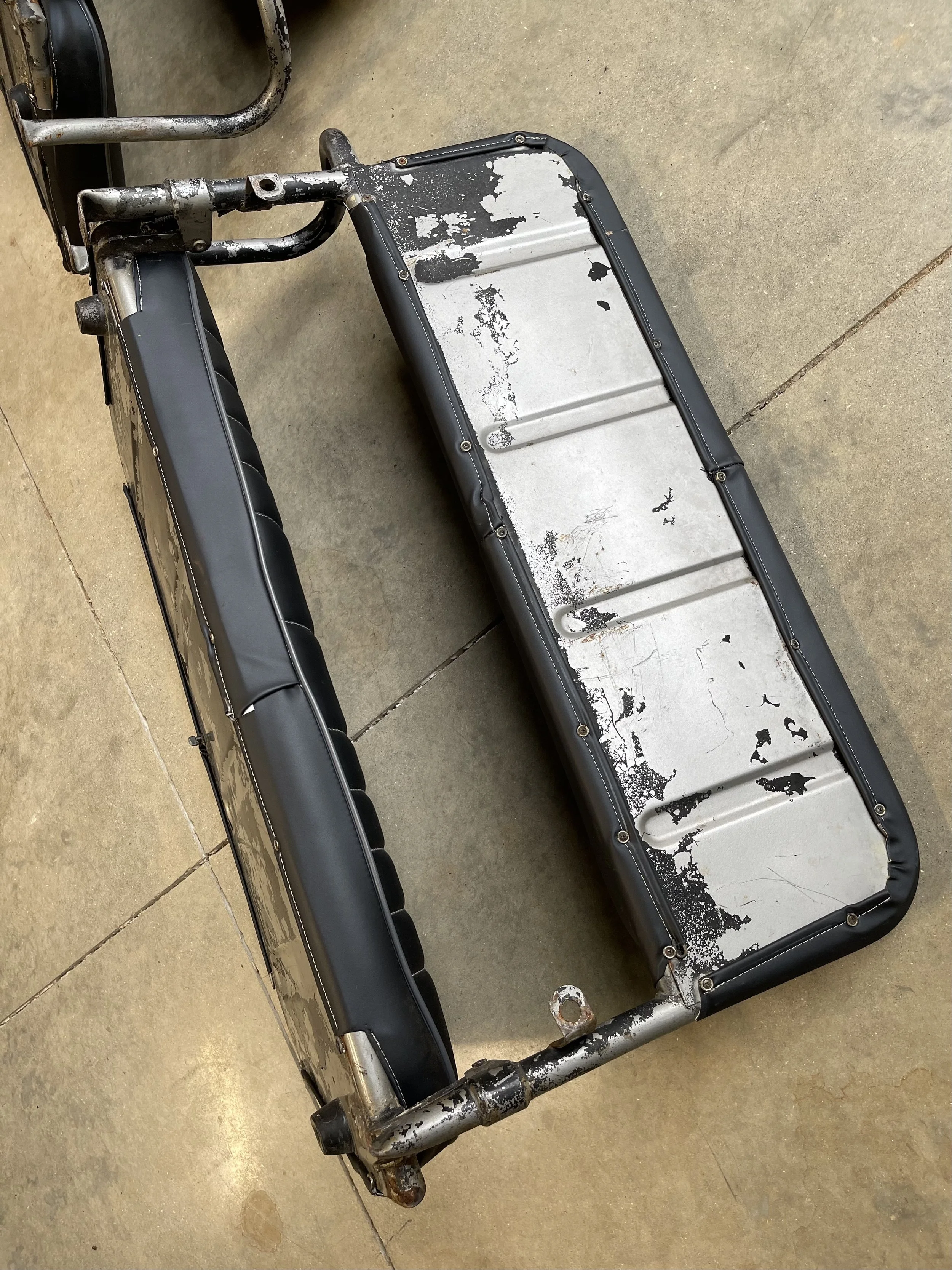Early Land Cruiser FJ40 Jump Seats — ODD IRON OFF ROAD: 70 SERIES
